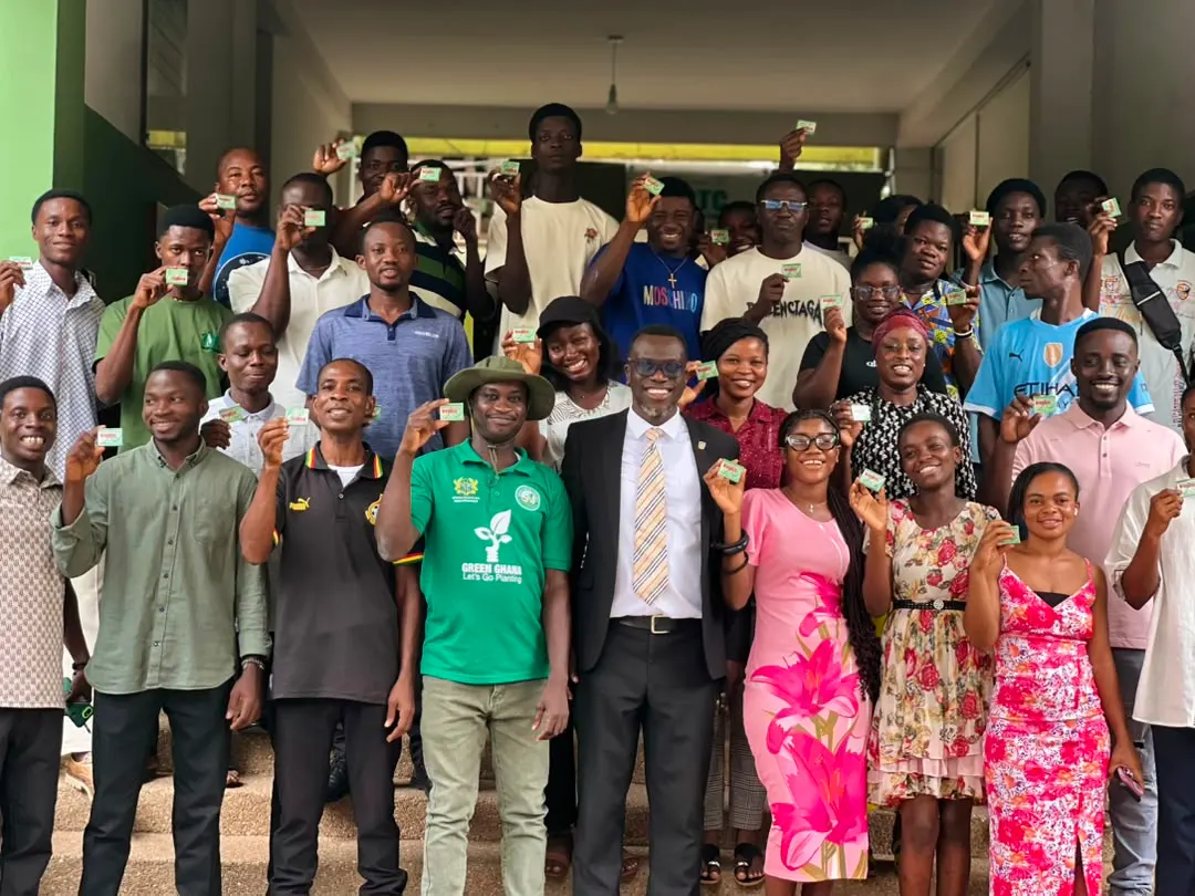 Foundation representatives and beneficiaries walking
